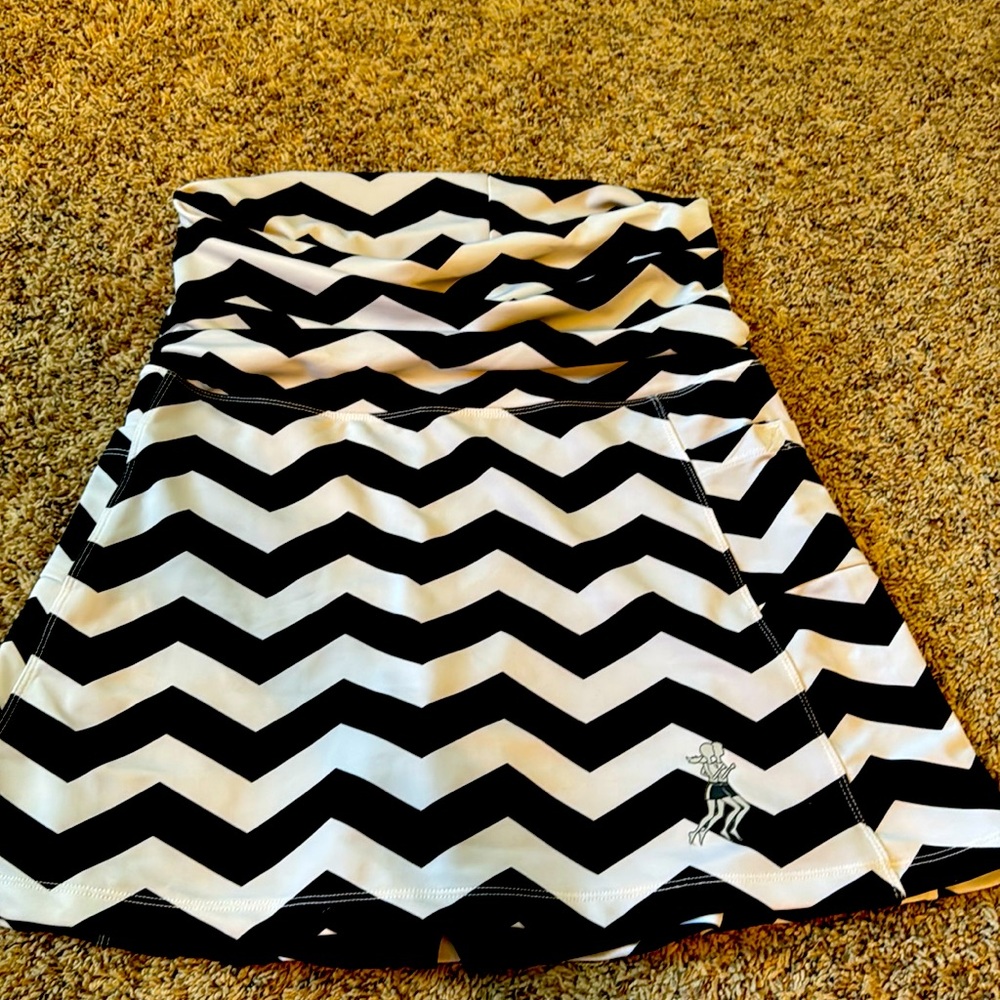 Maternity athletic skirt